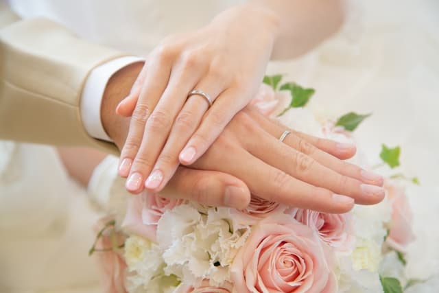 結婚相談所MARIE